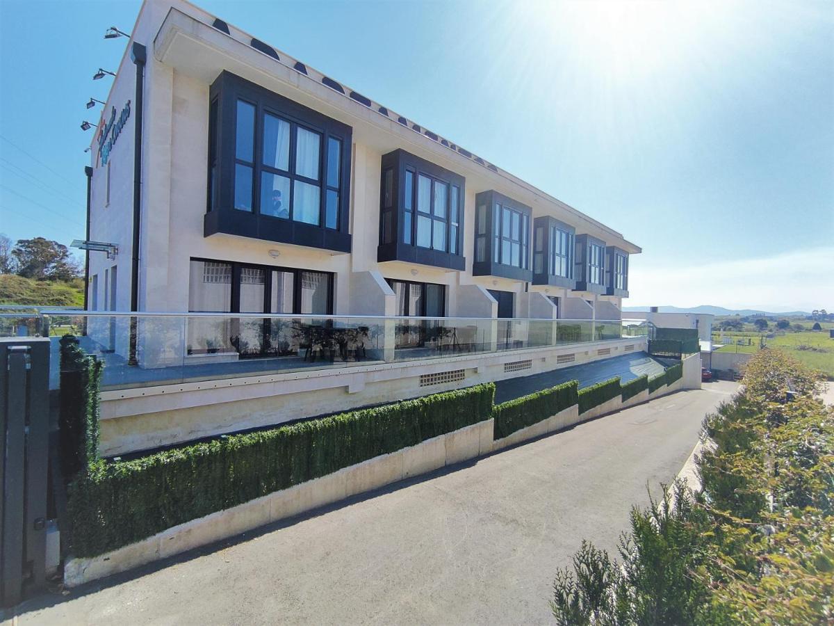 Apartamentos Playa De Covachos Soto de la Marina Luaran gambar
